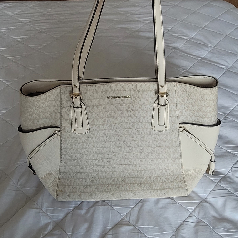 Michael Kors White Tote Bag